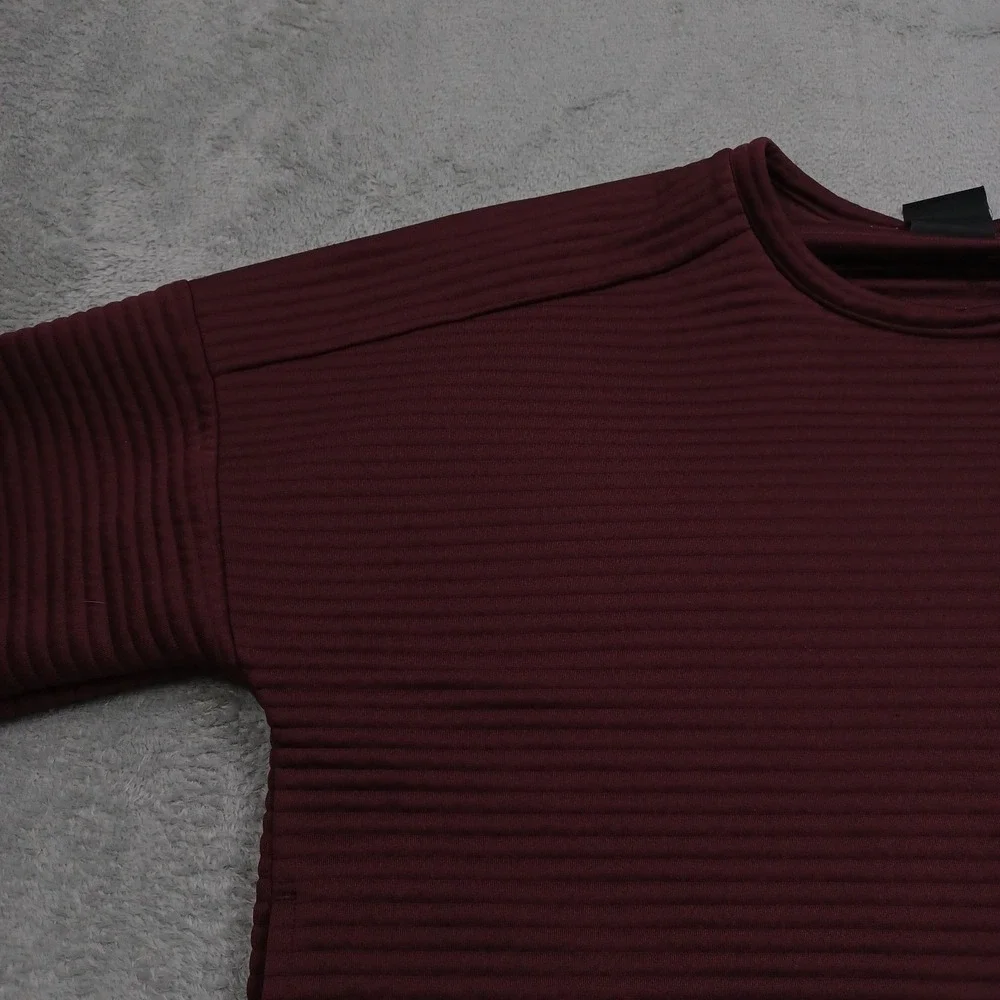 Nike Sweater‎ Womens Small Red Crew Neck Pullover Casual Activewear